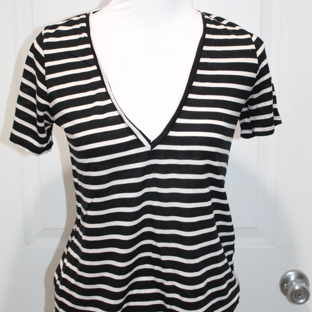Reformation Black Cream Stripe Microtencel Top Low V Neck Tee USA Women’s Size S
